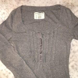 Aéropostale Grey Long Sleeve Ruffle Top